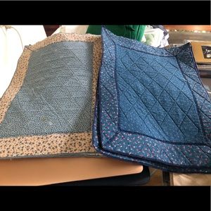 🍽 4 quilted placemats